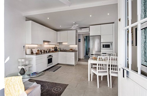 Tavira House | Historical center of Tavira-2 bedroom house with large terrace, garage&free Wifi