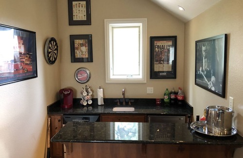 Southwest Colorado Springs House | Historical Resort Home located on 8 acres above the city of Colorado Springs