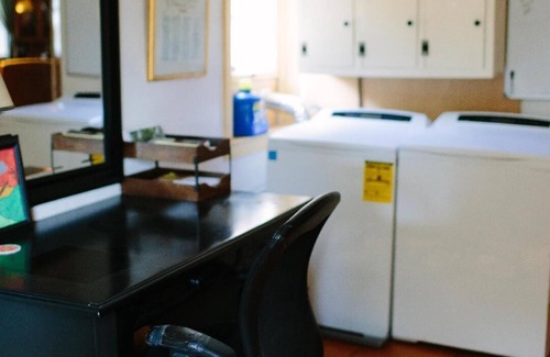 Waldoboro House | Historical Retreat in the heart of Midcoast Maine