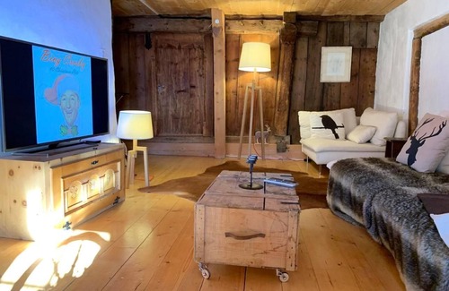 Schmitten Ski Chalet | Historical Tgesa Ferrera