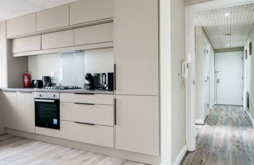 Belfast Apartment | Historical West Belfast | 5 Mins to City Centre| Pass the Keys