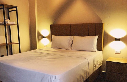 Villa Nueva Hotel | History Center Hotel