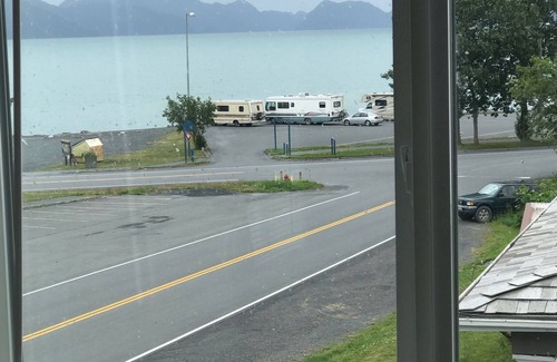 Seward House | History, Views, Charm and Perfect Location!