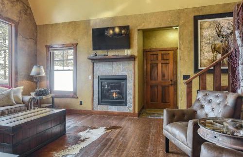 Deadwood House | Hitch`n Post - Pool Access!
