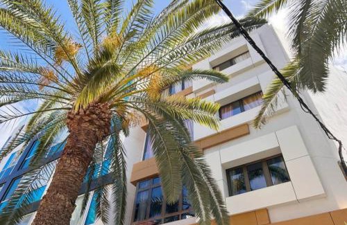 Las Palmas de Gran Canaria Apartment | HJS Plaza Suites Apartments II