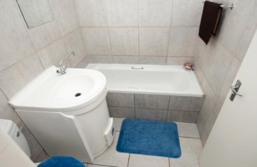 Greater Johannesburg Metropolitan Area Bed & Breakfast | Hlanganani Gardens