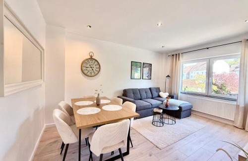 Neheim Apartment | Hochwertig saniertes Apartment "Jana", direkt am Ruhrtalradweg, Arnsberg - Neheim