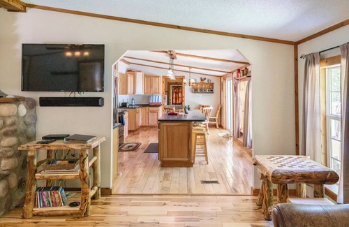 South Bloomingville Cabin | Hocking Hills Getaway w/Hot Tub, Fireplace & 20 Private Acres. Pet-Friendly!