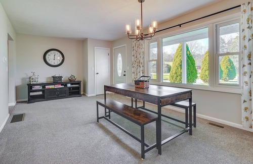 Rockbridge House | Hocking Hills Hideaway w/Hot Tub & Fire Pit!