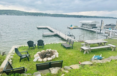 Livonia Cottage | Hodge Podge Lake Lodge on Conesus Lake