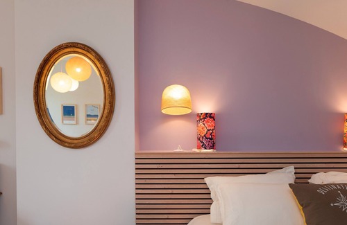 Ploeren Bed & Breakfast | 'Hoëdic' Room with Shared Terrace, Wi-Fi and Air Conditioning