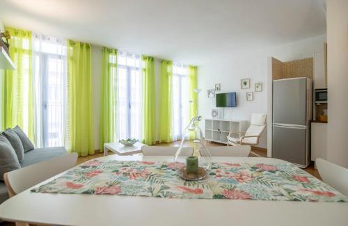 El Pilar Apartment | Hogar Vera Apartments&Bikes