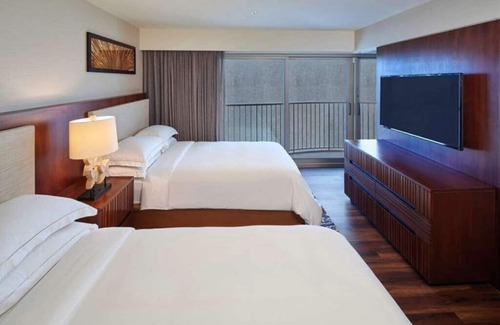 Waikiki Hotel | Hokulani Waikiki, a Hilton Grand Vacations Club - 1 Bedroom Plus - Double Beds - 1DP