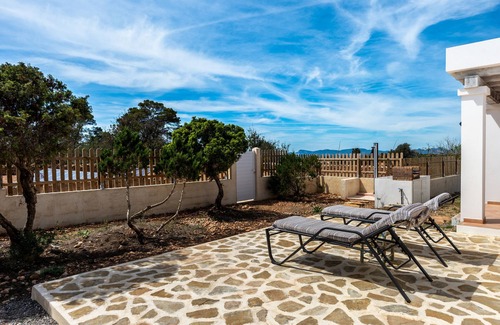 Formentera House | Holiday Home 'Casa Es Vedrà' with Sea View, Wi-Fi and Air Conditioning