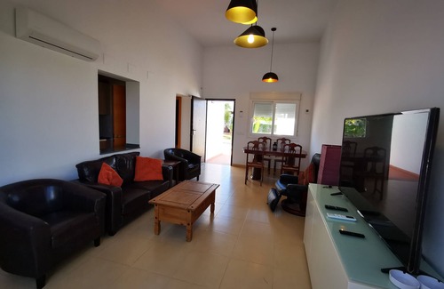 Alhama de Murcia House | Hola, no reserve para 2025, ya no uso VRBO y no puedo cancelar mi cuenta.