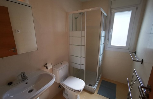 Alhama de Murcia House | Hola, no reserve para 2025, ya no uso VRBO y no puedo cancelar mi cuenta.