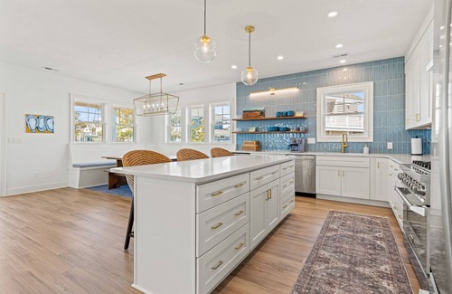 Manteo House | Holata Love 4 Bedroom home at Pirate's Cove