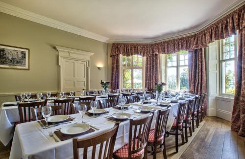 Hadleigh House | Holbecks House by Group Retreats