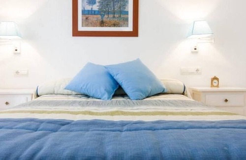 Sanlucar de Barrameda Apartment | Holi-Rent Albatros Apartment with spacious terrace, near the center & the beach