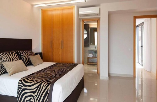 Salobre Villa | Holiday home in San Bartolomé de Tirajana
