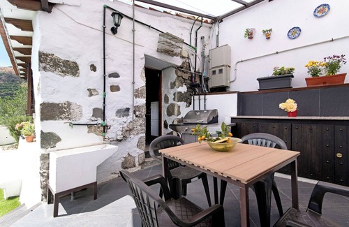 Las Lagunetas House | Holiday Accommodation "Casa Abuelo Paco" in the middle of nature
