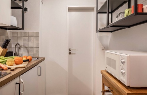 Unterwiehre-Sud Apartment | Holiday Apartment 'Vauban Freiburg' with Private Terrace, Balcony and Wi-Fi
