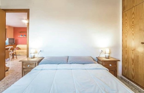 El Grau de Moncofa Apartment | Holiday Apartment 'Moncofa Beach' near Beach with Balcony and Wi-Fi