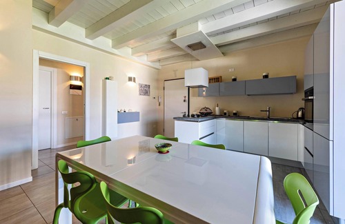 Raffa Apartment | Holiday Apartment Raffa with Balcony, Covered Terrace & Wi-Fi