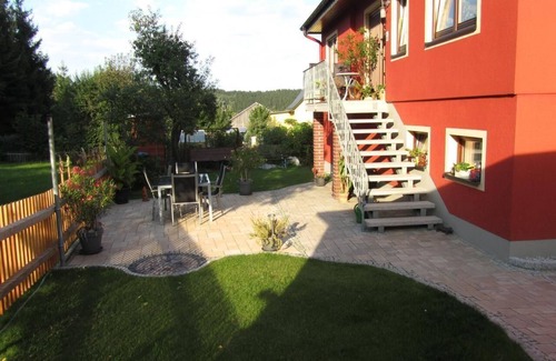 Grossrueckerswalde Apartment | Holiday Apartment in Streckewalde with Private Parking