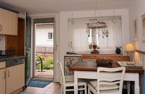 Lahr Apartment | Holiday Apartment 'Alte Schmiede' with Covered Patio, Garden and Wi-Fi