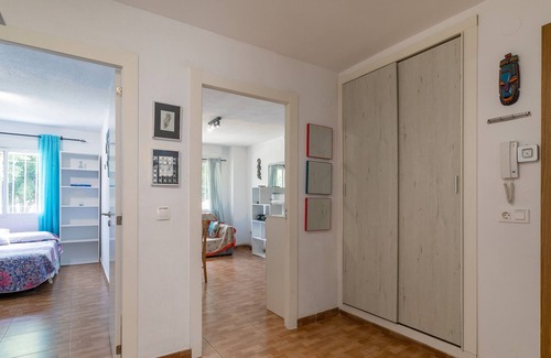Pla del Bon Repos Apartment | Holiday Apartment "New Coquette" with Wi-Fi