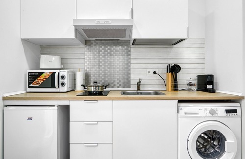 Campoamor Apartment | Holiday Apartment "Umihouse 13" with A/C & Wi-Fi