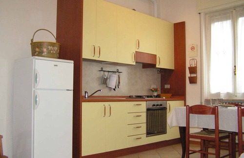 Provezze Apartment | Holiday apartment with garden property