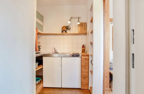 Chieming Apartment | Holiday Apartment "Oestreich" close to Chiemsee Lake with Wi-Fi & Terrace