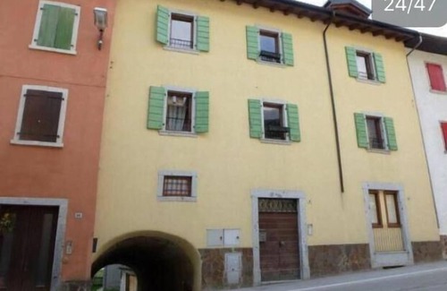 Tiarno di Sotto Apartment | Holiday apartment Tiarno di Sotto for 1 - 5 persons with 2 bedrooms - Holiday apartment