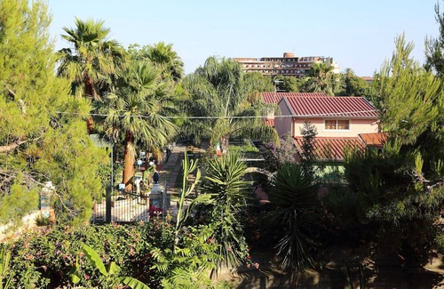 Giardini Naxos Apartment | Holiday Apartment with garden view on Etna