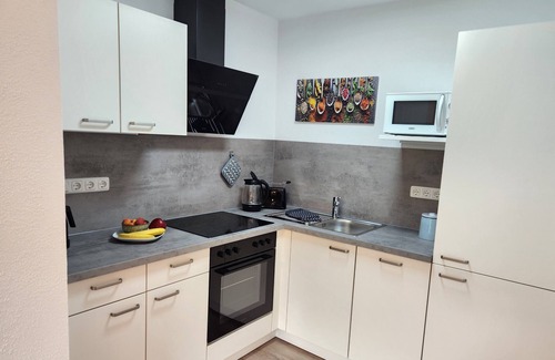 Iphofen Apartment | Holiday Apartment '5 Traminer' with Mountain View, Shared Terrace and Wi-Fi