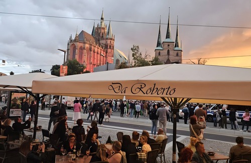 Erfurt Apartment | Holiday Apartment Am Dom in Erfurt with Wi-Fi