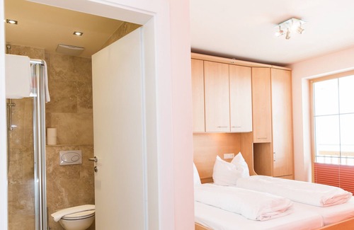 Soelden Apartment | Holiday apartment / app. for 4 guests with 74m² in Sölden (94887)