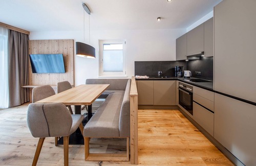 Soelden Apartment | holiday apartment/apt. for 4 guests with 61m² in Sölden (176205)