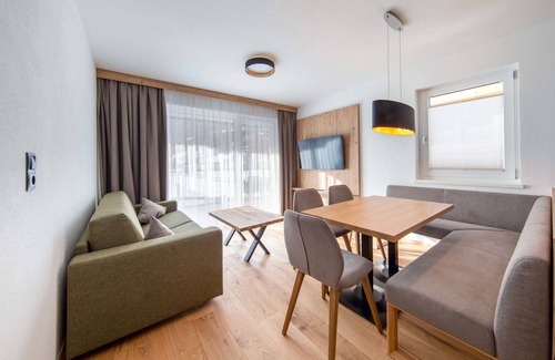Soelden Apartment | holiday apartment/apt. for 4 guests with 61m² in Sölden (176210)