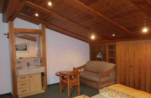 Buers Apartment | holiday apartment/apt. for 6 guests with 108m² in Bürs (173173)