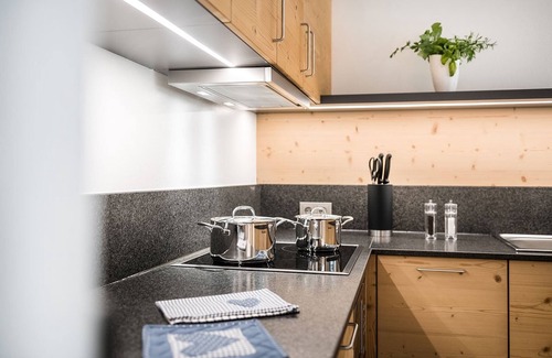 Bulla Apartment | Holiday Apartment “Arbea - Orde” with Mountain View, Wi-Fi & Garden