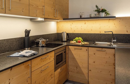 Bulla Apartment | Holiday Apartment “Arbea - Orde” with Mountain View, Wi-Fi & Garden