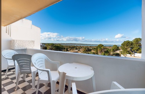 Es Pujols Apartment | Holiday Apartment "Bilo 301" with Private Terrace & Wi-Fi