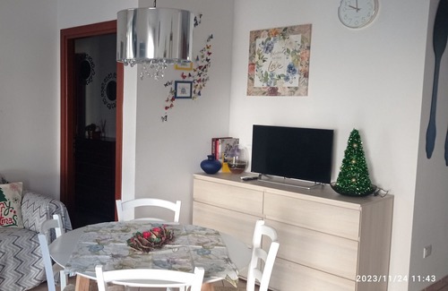 Pescantina Apartment | Holiday Apartment "Casa Maddy" with Balcony, Private Terrace & Wi-Fi