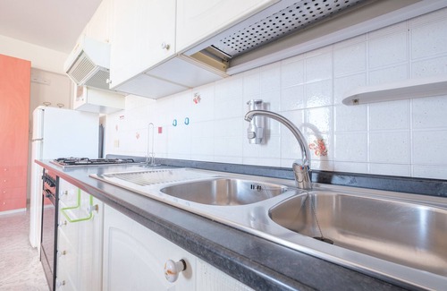 Canneto Apartment | Holiday Apartment "Case Vacanza Armando Mono Lipari" near Beach with Balcony & Wi-Fi