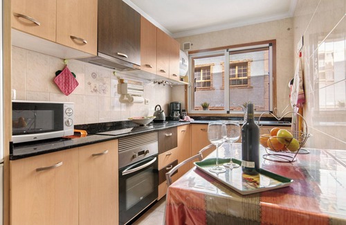 Playa de Arinaga Apartment | Holiday Apartment "Costamar Arinaga" with Wi-Fi