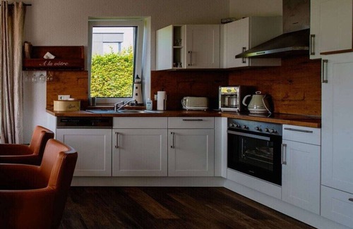 Fedderwardersiel House | Holiday apartment with 3 bedrooms
