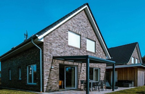 Fedderwardersiel House | Holiday apartment with 3 bedrooms